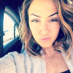 Meet your Posher, Crissee